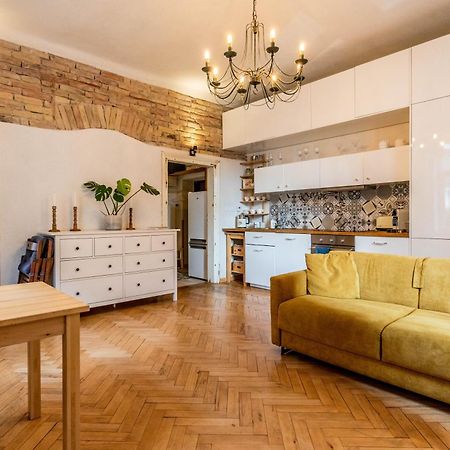 ברטיסלאבה Historical Wine Apartment מראה חיצוני תמונה