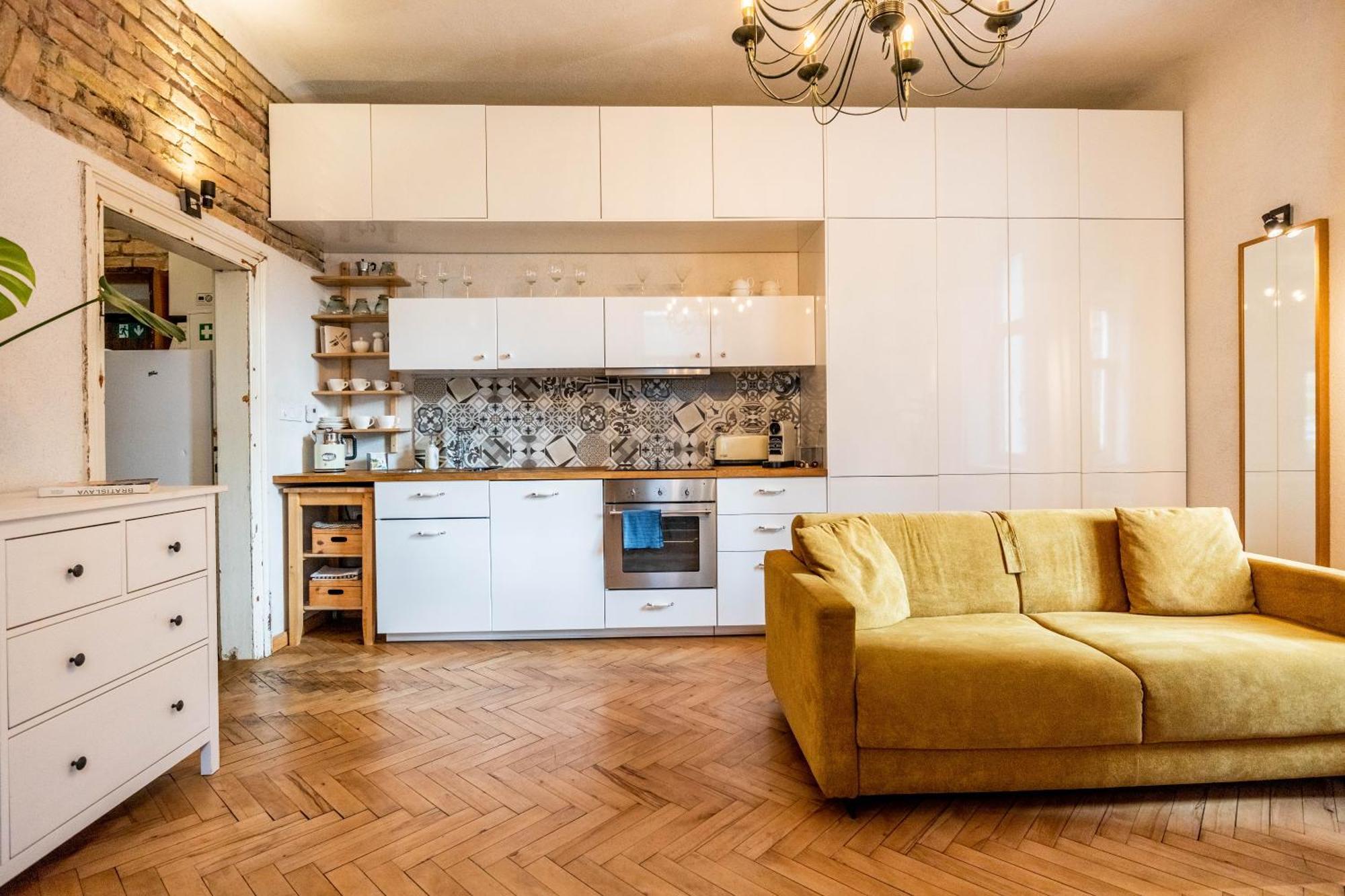 ברטיסלאבה Historical Wine Apartment מראה חיצוני תמונה
