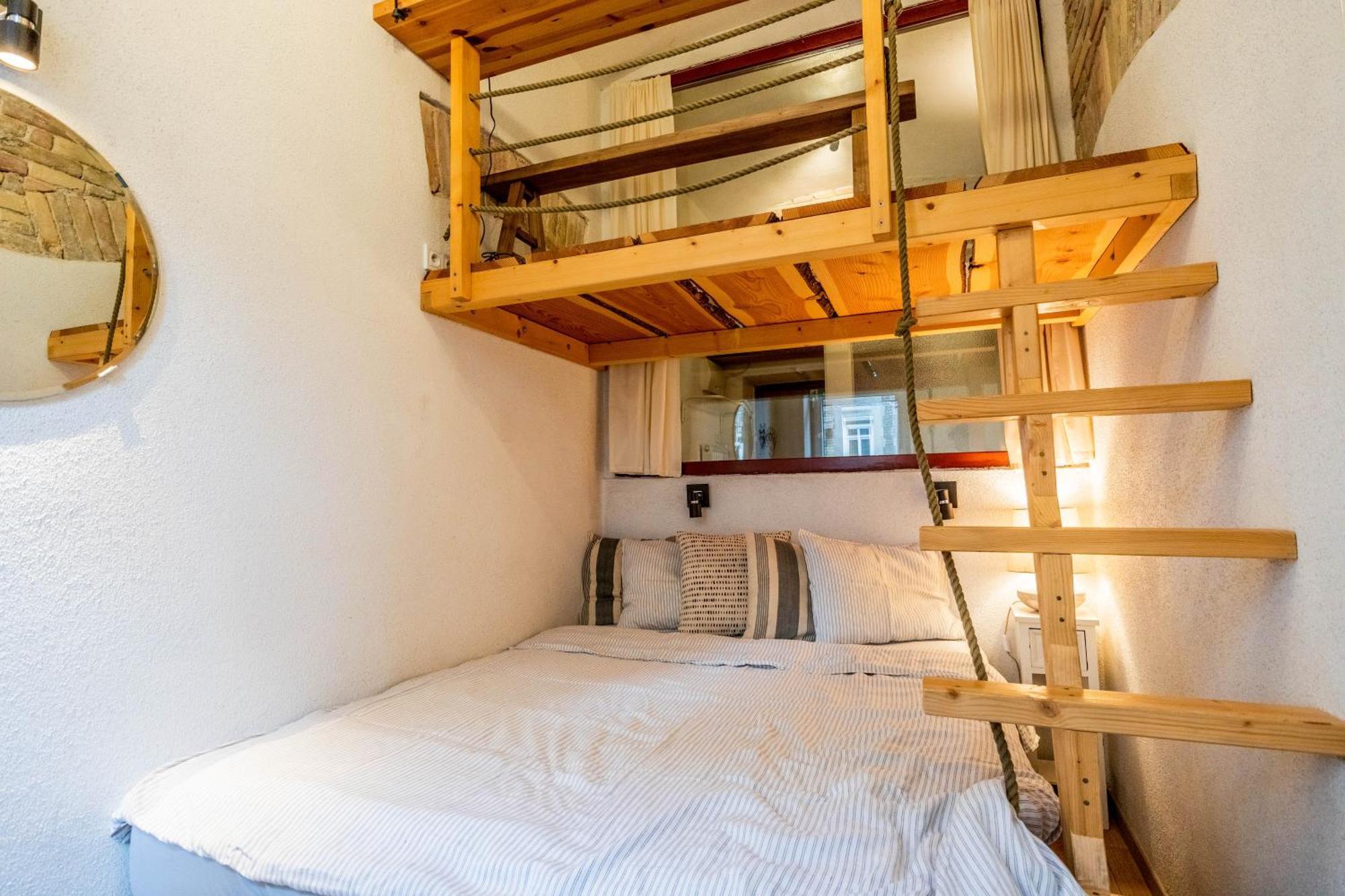 ברטיסלאבה Historical Wine Apartment מראה חיצוני תמונה